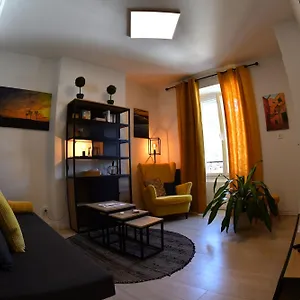 Le Yellow Corner Voironnais Apartamento